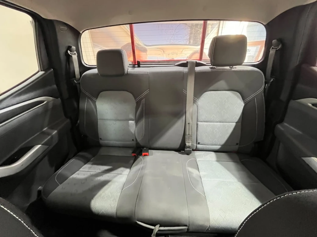 imagen 0 de vehiculo con id 2210